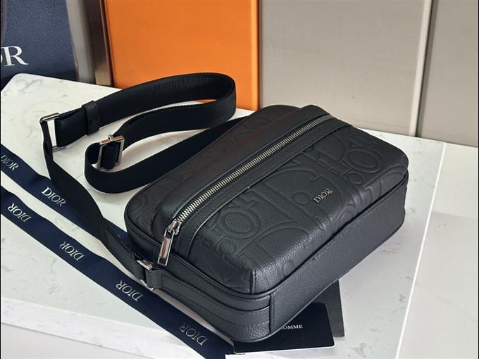 2025228Y500P221031686