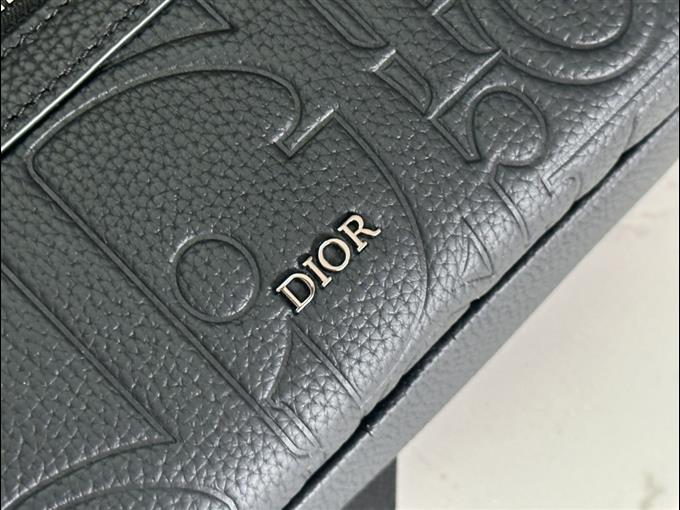 2025228Y500P221031702