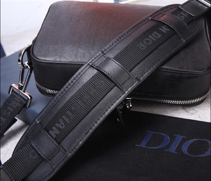 2025228Y520P211946245