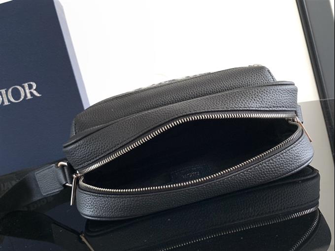 2025228Y520P221030341