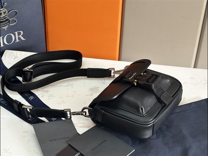 2025228Y530P211946353