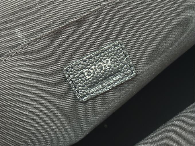 2025228Y550P211946838