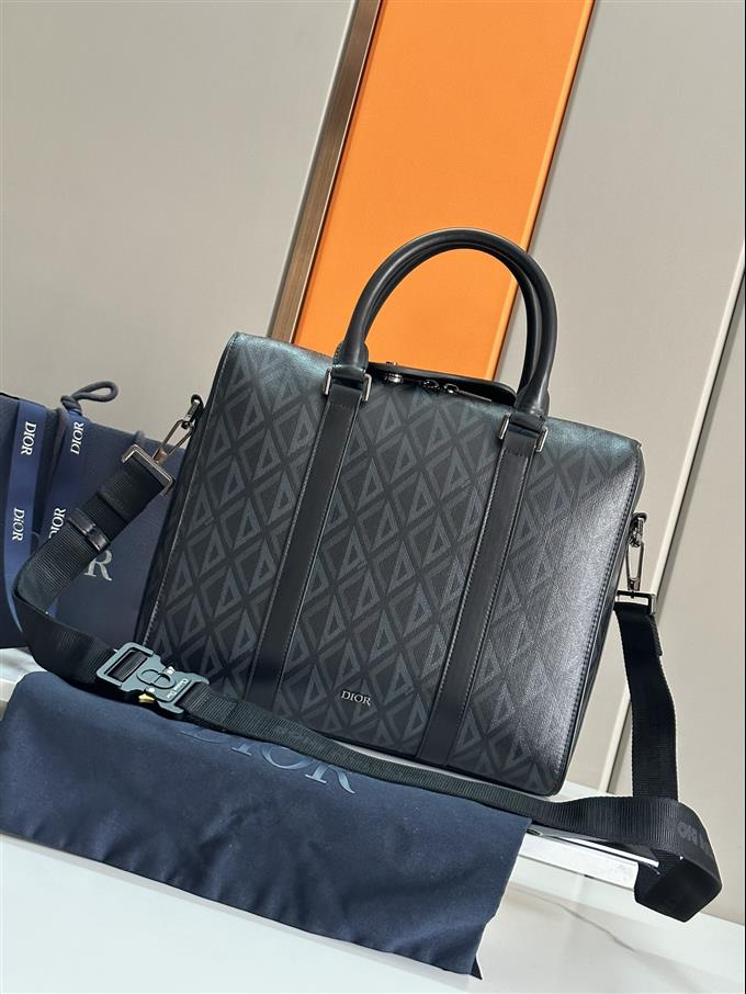 2025228Y580P211038403