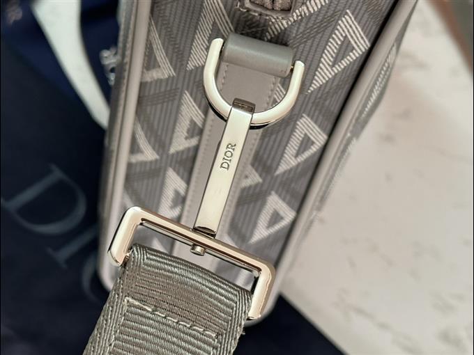 2025228Y580P211038589