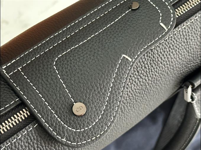 2025228Y600P211038776