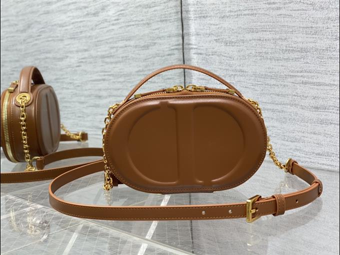 2025228Y600P21311785