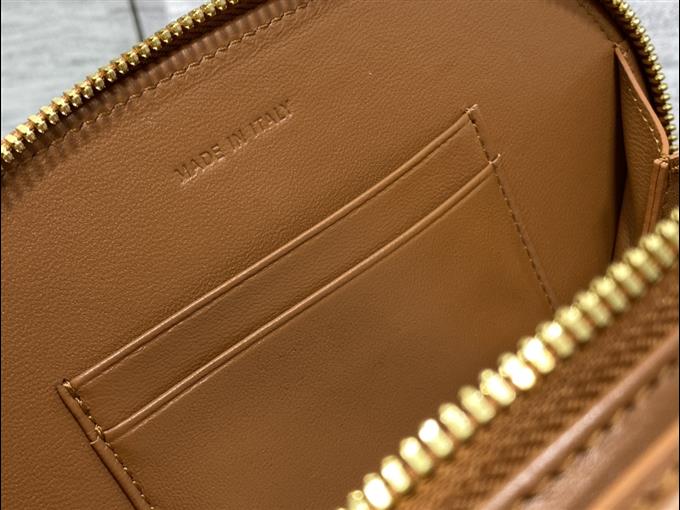 2025228Y600P21311908