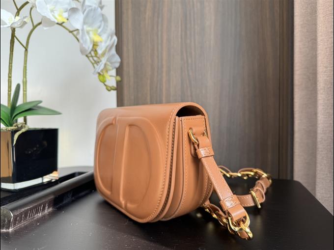 2025228Y600P21312405