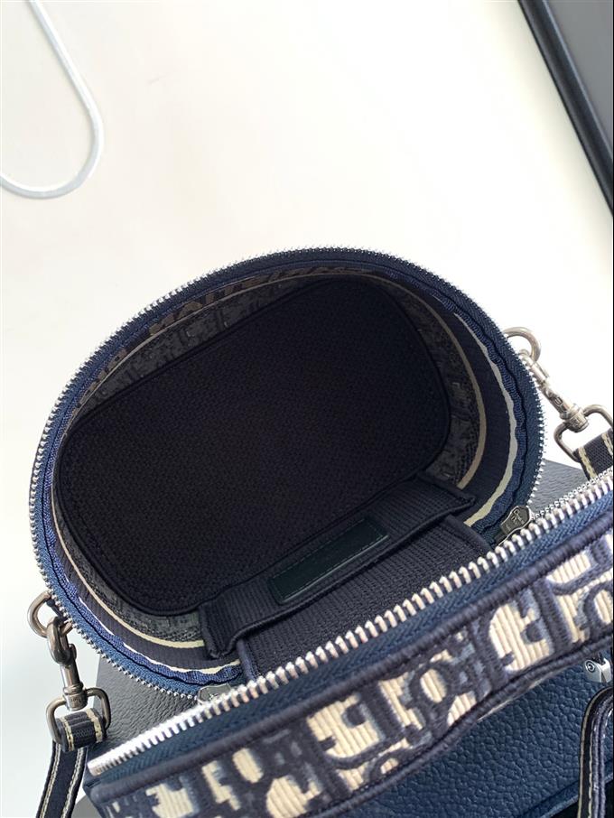 2025228Y550P215623315