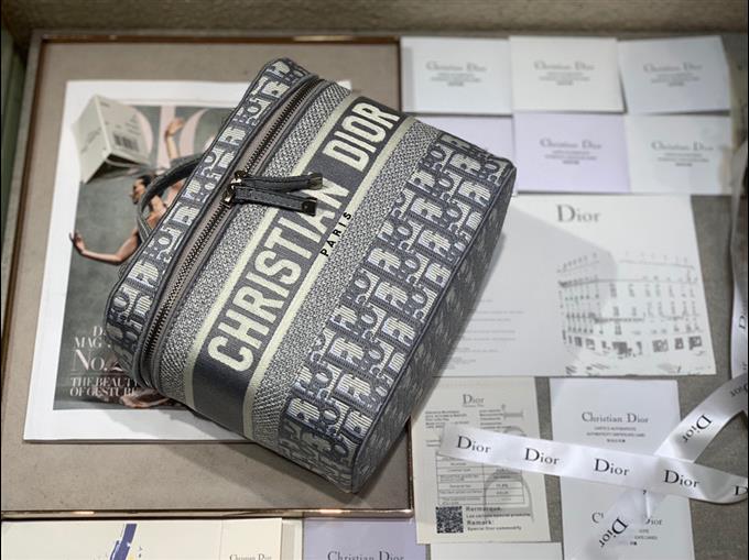 2025228Y580P215623830