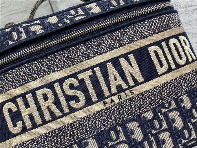 2025228Y580P215623907