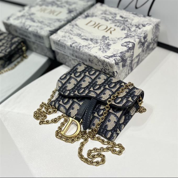 2025228Y230P21233423