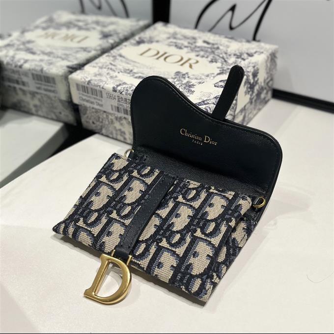 2025228Y230P21233470