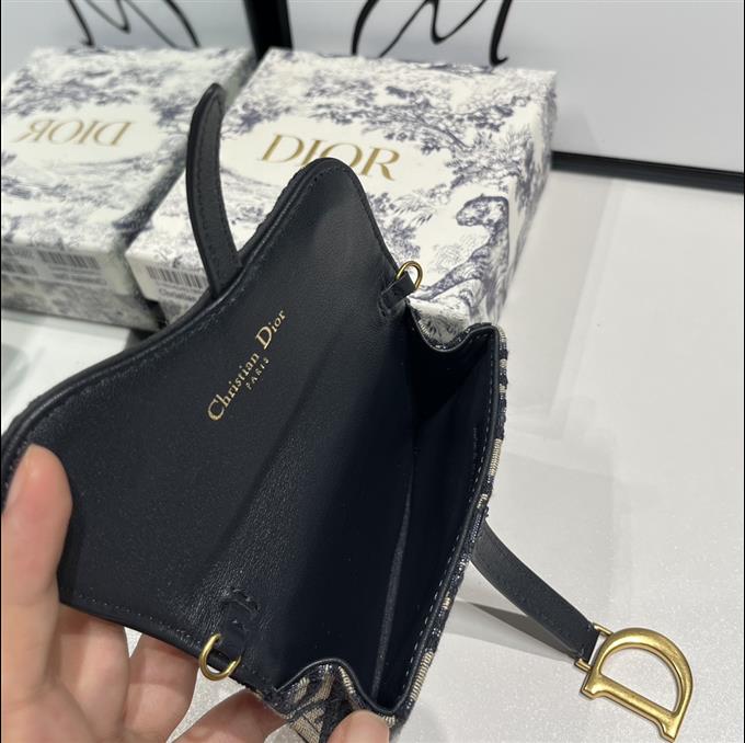 2025228Y230P21233486