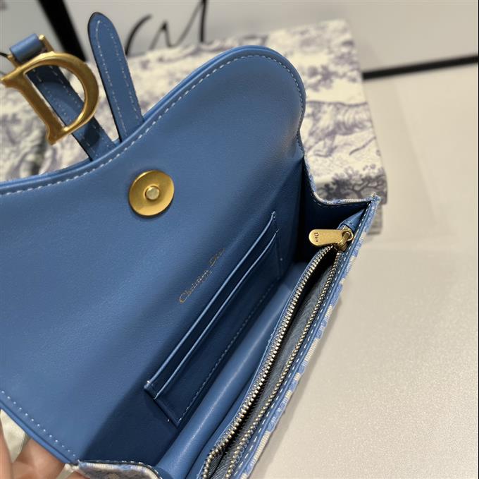 2025228Y280P21233724