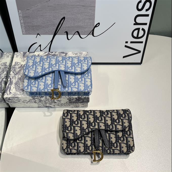 2025228Y280P21233740