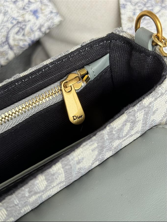 2025228Y360P212257188