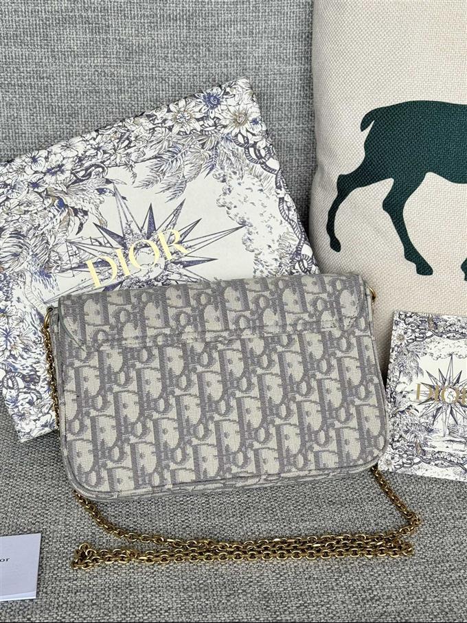 2025228Y360P21225777