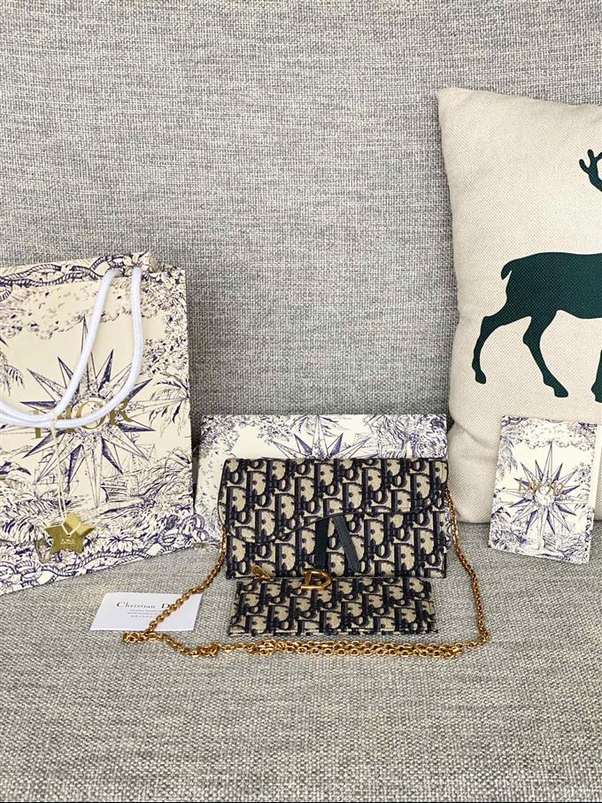 2025228Y360P212336910