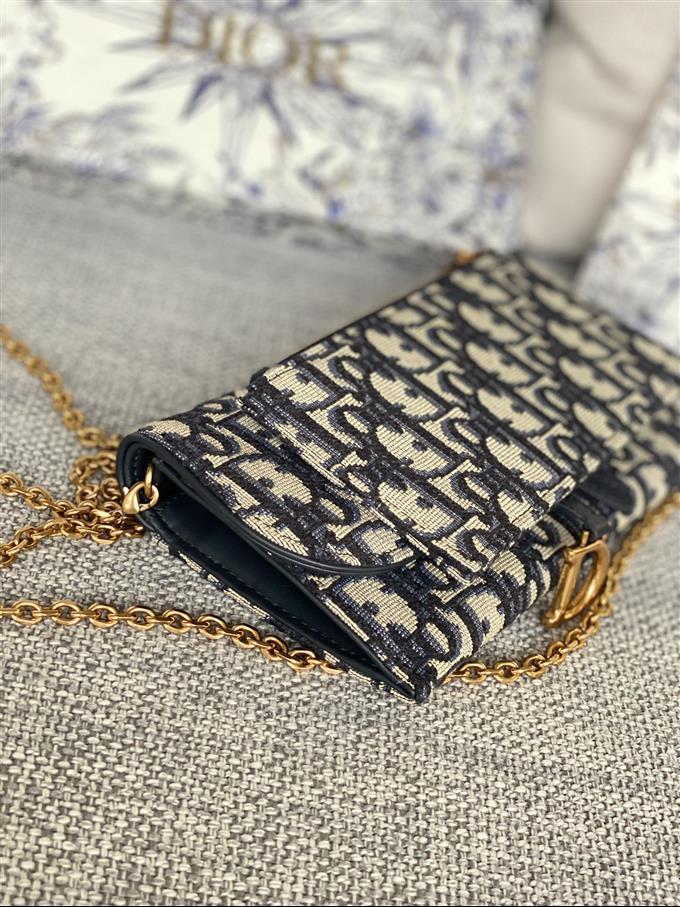 2025228Y360P212336949