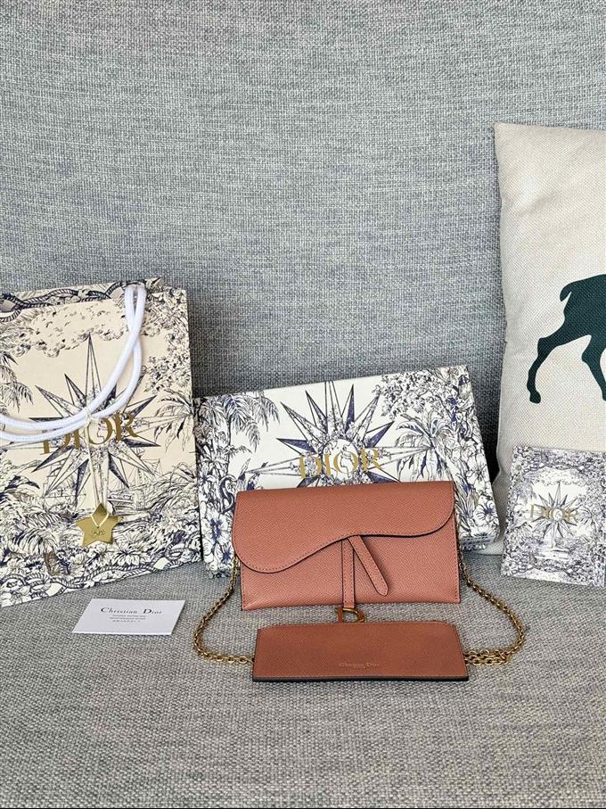 2025228Y370P212337180