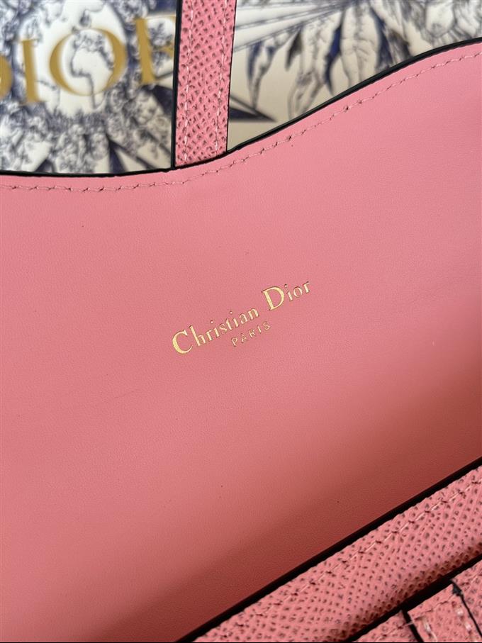 2025228Y370P212337554