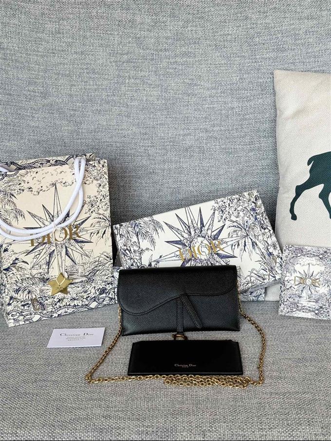 2025228Y370P212337600