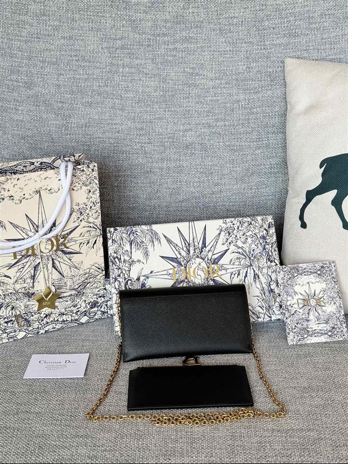 2025228Y370P212337616