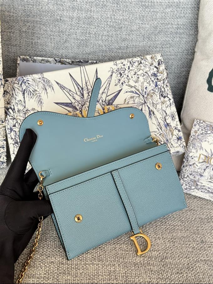 2025228Y370P212337958