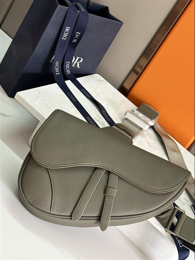 2025228Y450P212315485