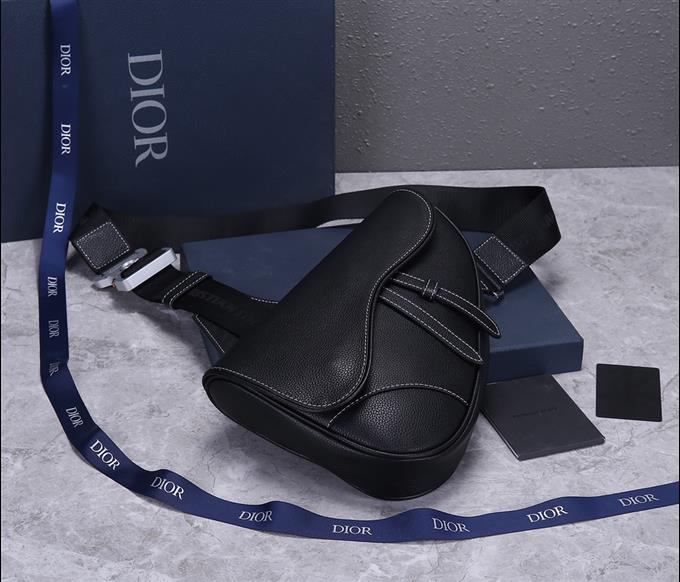 2025228Y450P212315801