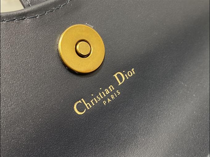 2025228Y500P21234978