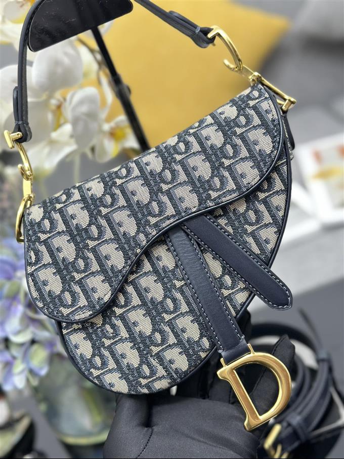 2025228Y530P21235339