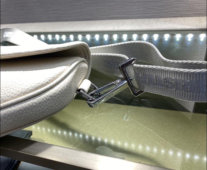 2025228Y550P212257685