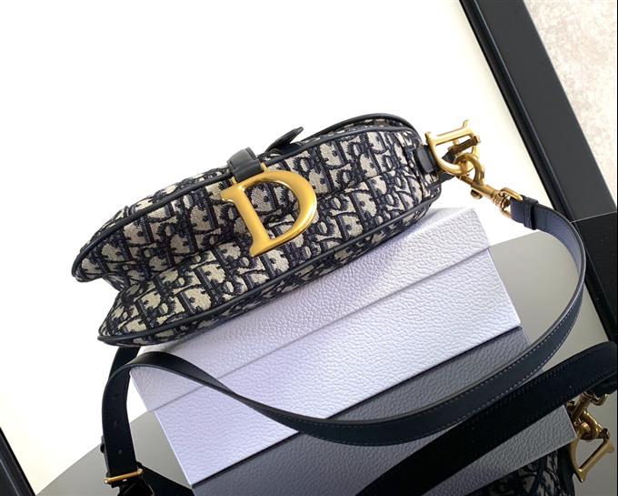 2025228Y550P212259484