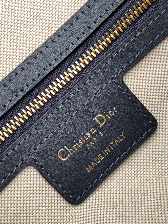 2025228Y550P212259564