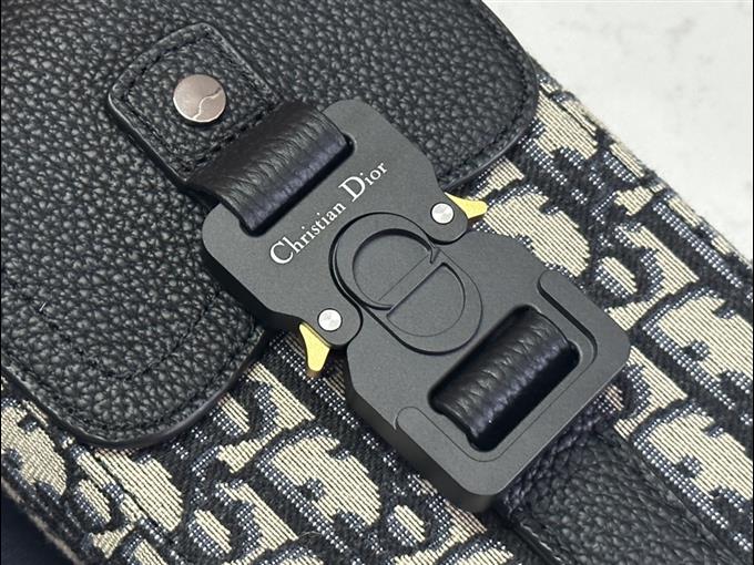 2025228Y550P212316272