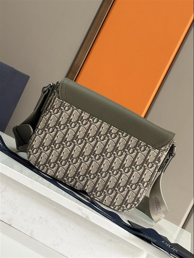 2025228Y550P212316509