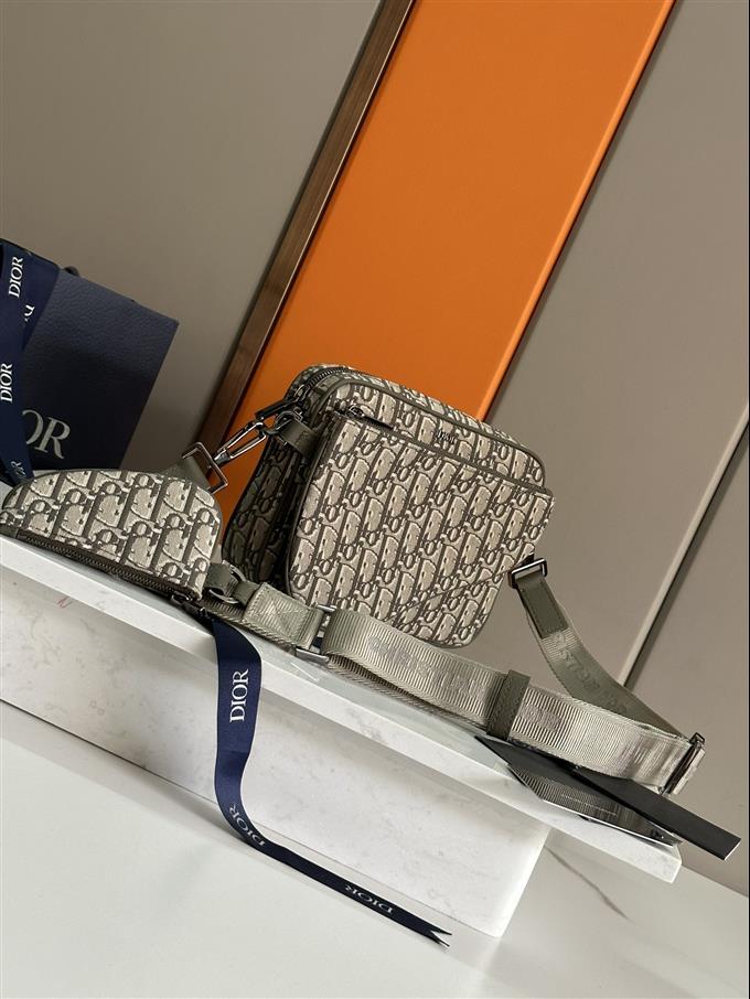 2025228Y550P212316636