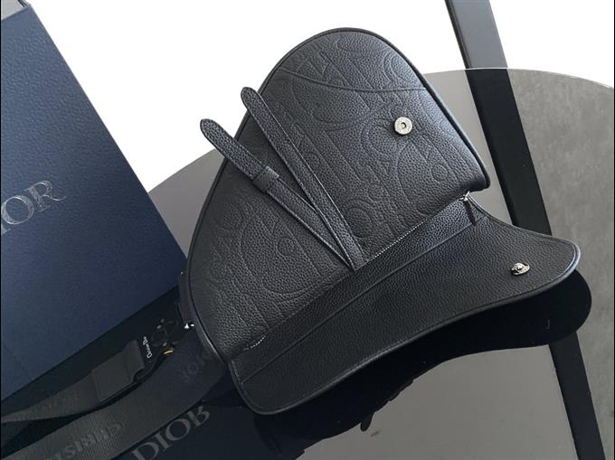 2025228Y550P21236360