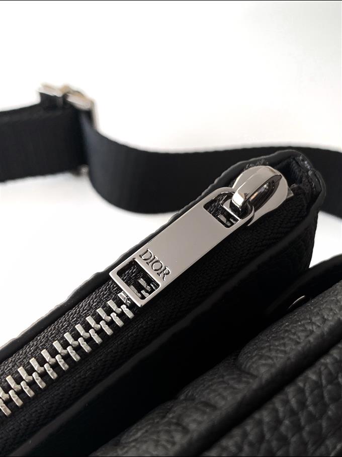 2025228Y560P21236752