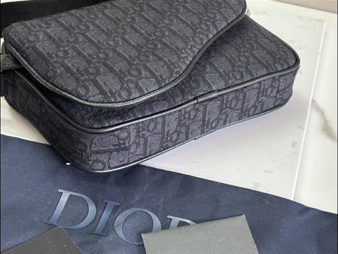 2025228Y580P212317390