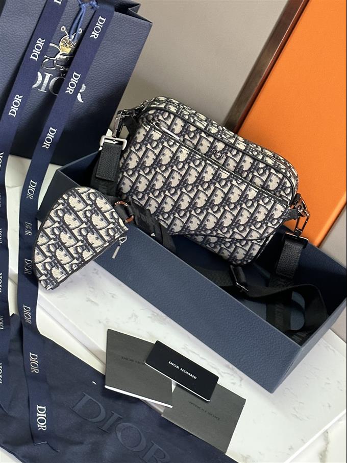 2025228Y580P212317485