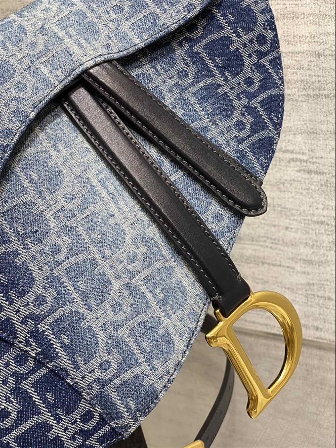 2025228Y580P21237675