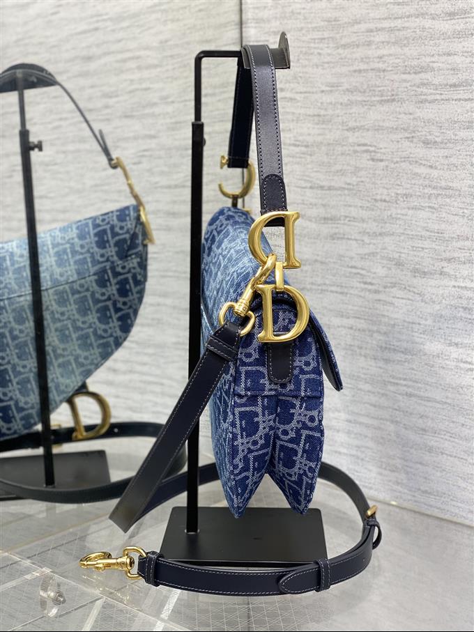 2025228Y580P21237706