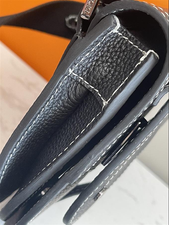 2025228Y590P212317814