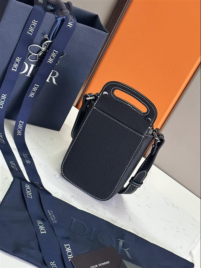 2025228Y600P21231868