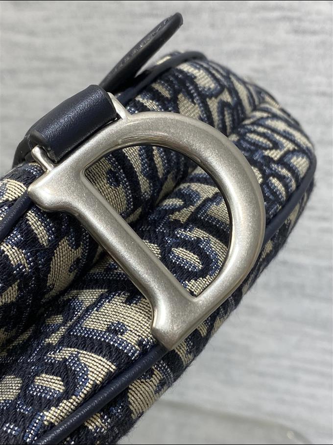 2025228Y600P21238534