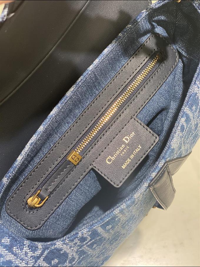 2025228Y600P21239620