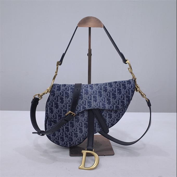 2025228Y600P21239636